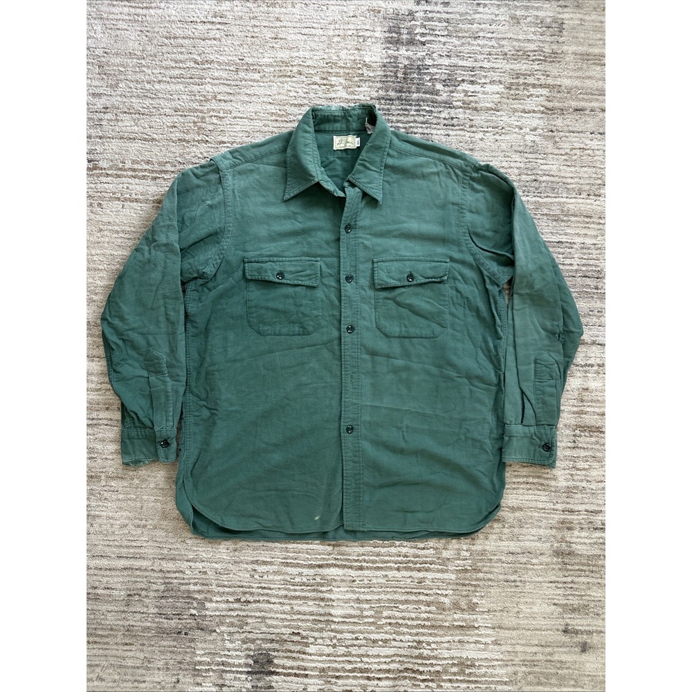 LL Bean Shirt Men Green Sz XL(16.5)Chamois Button-Up Cursive Logo VINTAGE 1970s